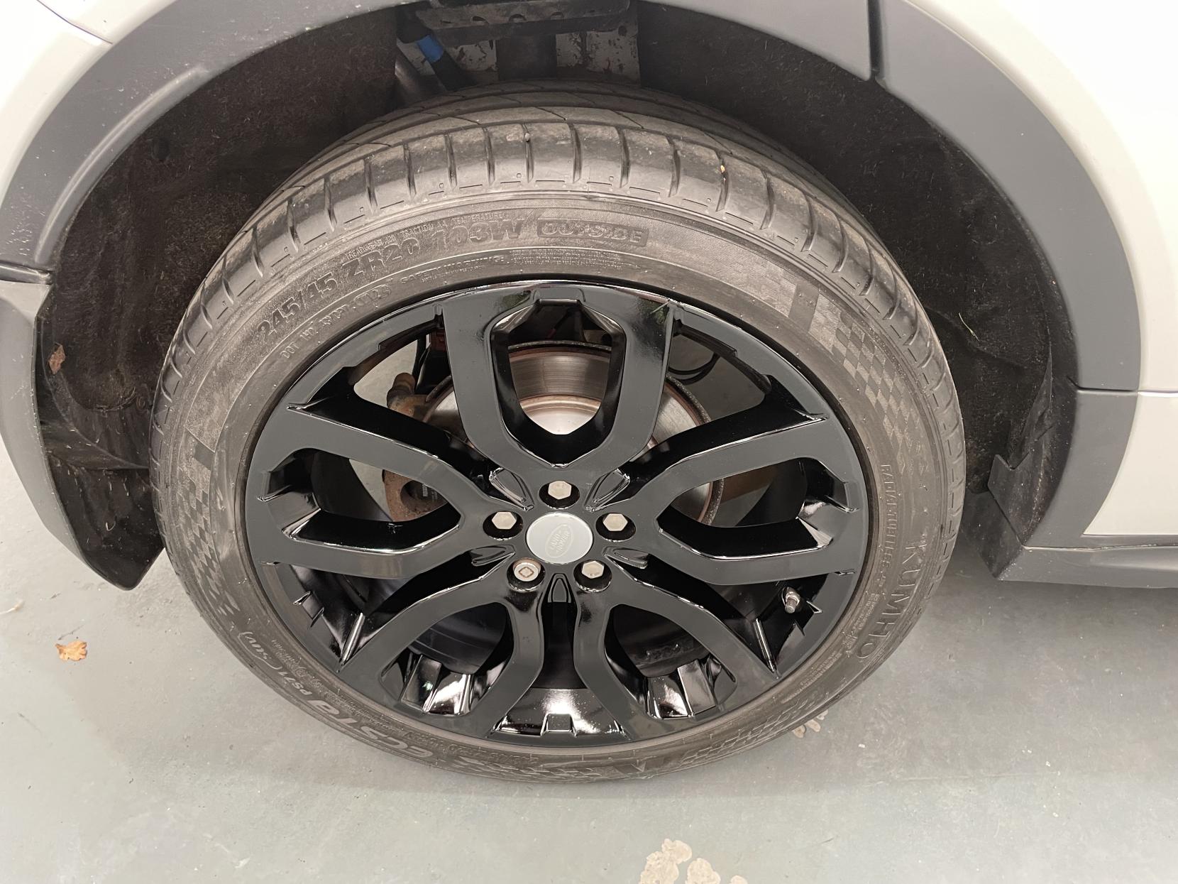 Vehicle Image 8