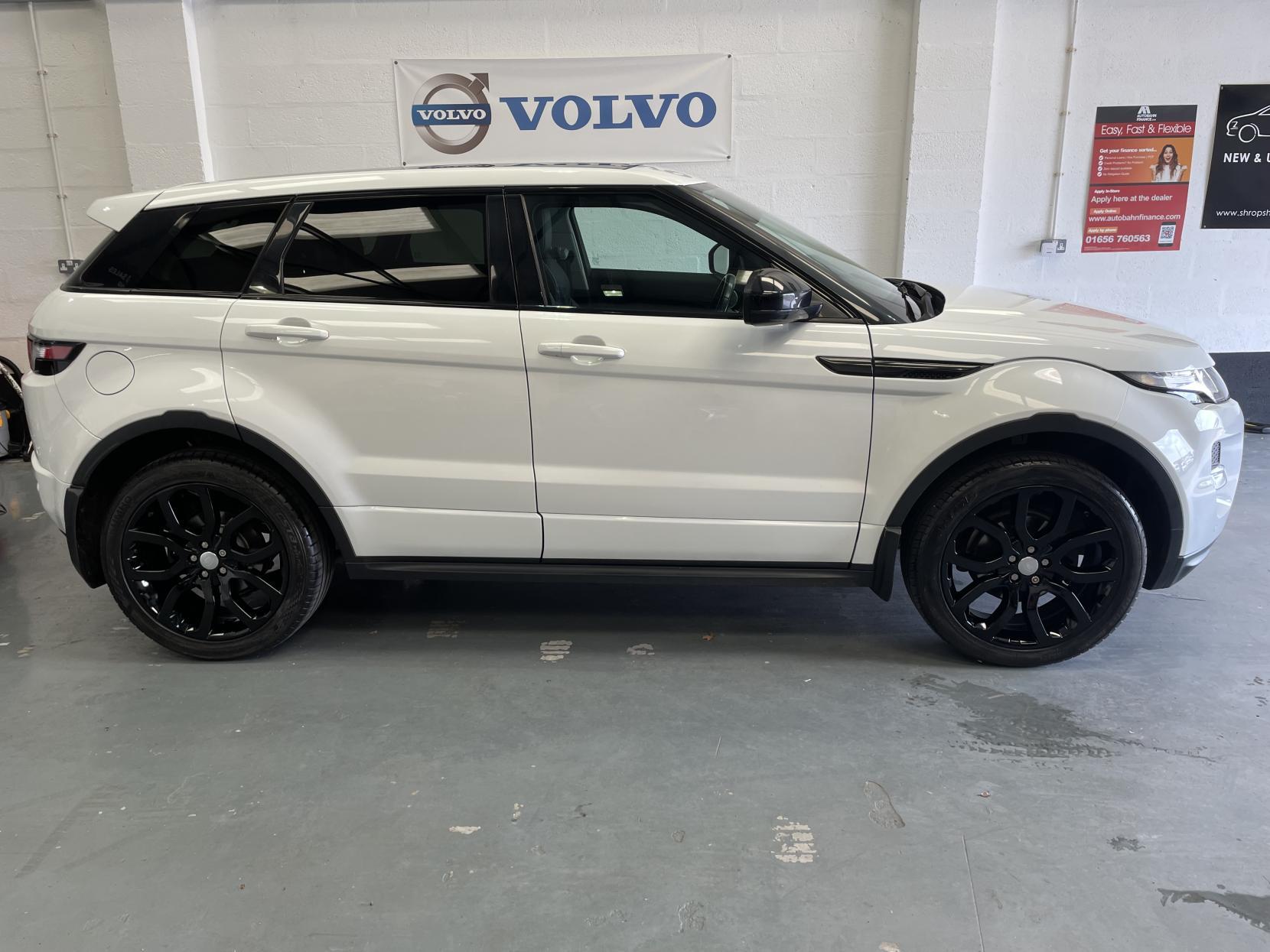 Land Rover Range Rover Evoque 2.2 SD4 Dynamic SUV 5dr Diesel Auto 4WD Euro 5 (s/s) (190 ps)