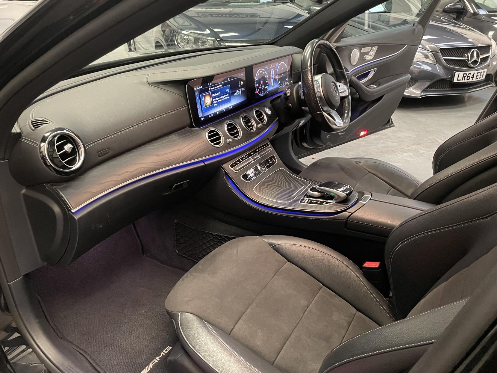 Mercedes-Benz E Class 2.0 E220d AMG Line Night Edition (Premium Plus) Estate 5dr Diesel G-Tronic+ Euro 6 (s/s) (194 ps)