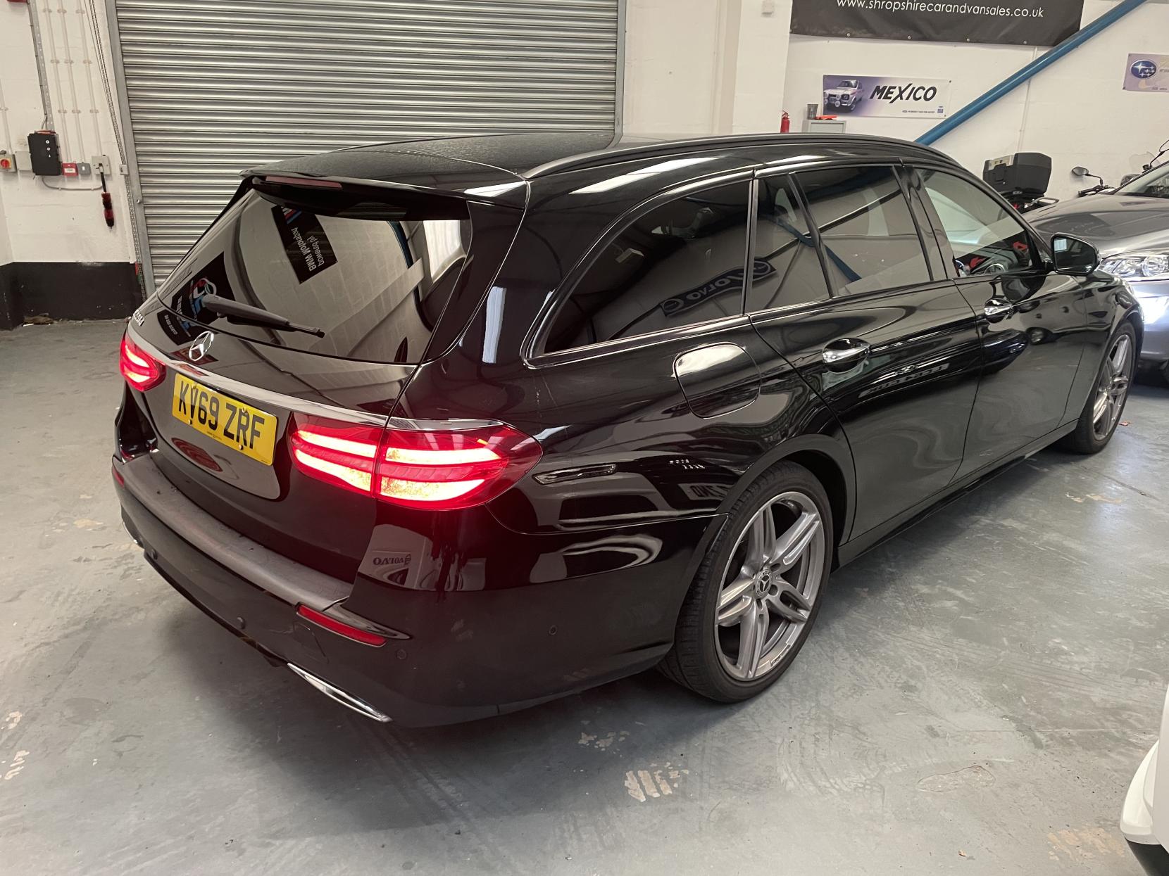 Mercedes-Benz E Class 2.0 E220d AMG Line Night Edition (Premium Plus) Estate 5dr Diesel G-Tronic+ Euro 6 (s/s) (194 ps)