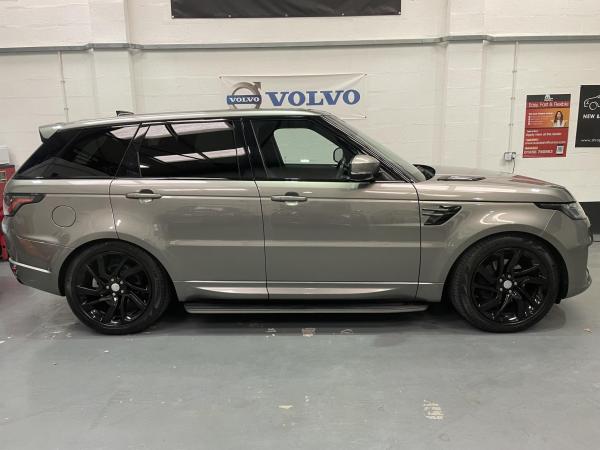 Land Rover Range Rover Sport 3.0 SD V6 HSE Dynamic SUV 5dr Diesel Auto 4WD Euro 6 (s/s) (306 ps)