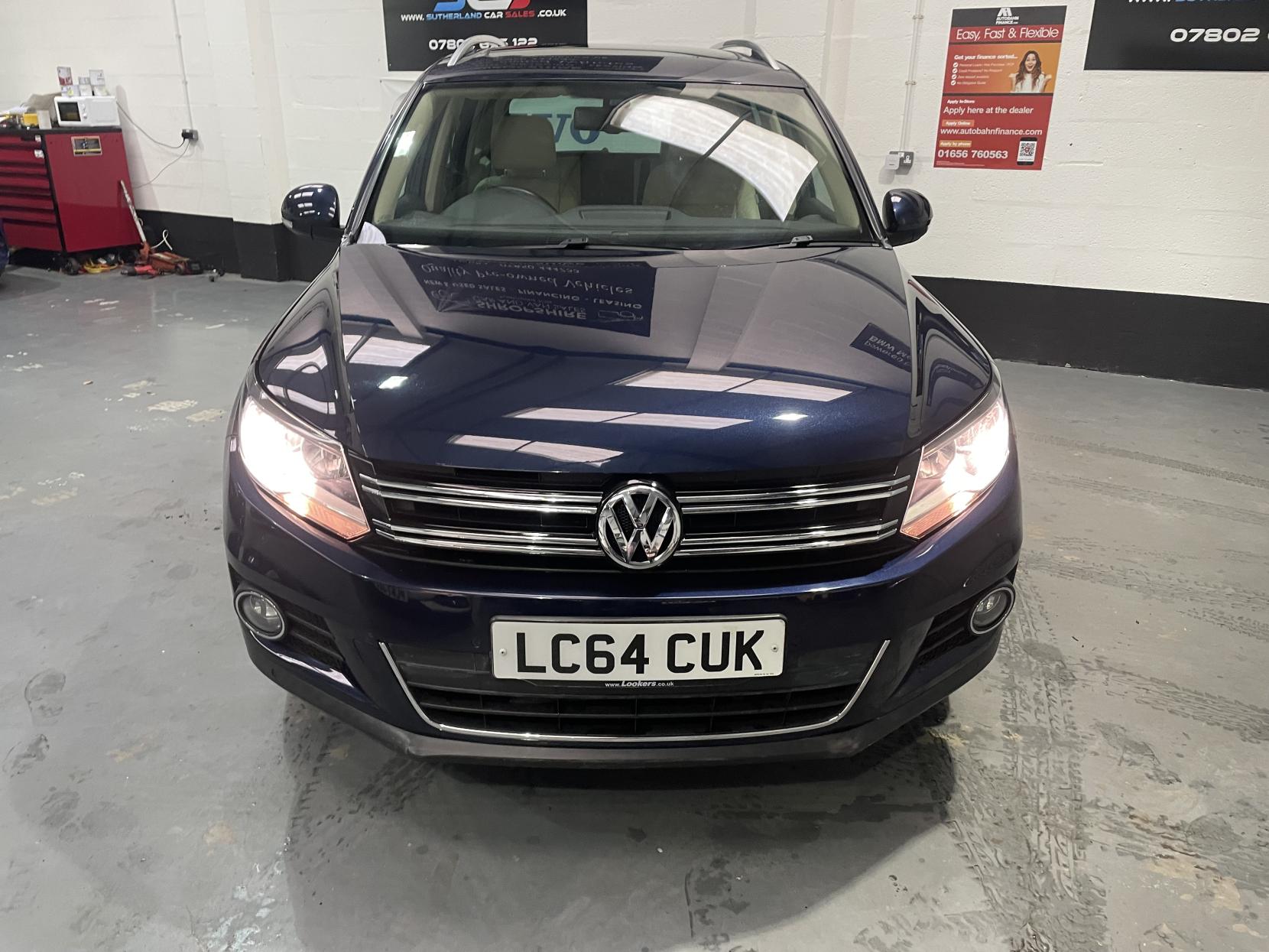Volkswagen Tiguan 2.0 TDI BlueMotion Tech Match SUV 5dr Diesel DSG 4WD Euro 5 (s/s) (177 ps)