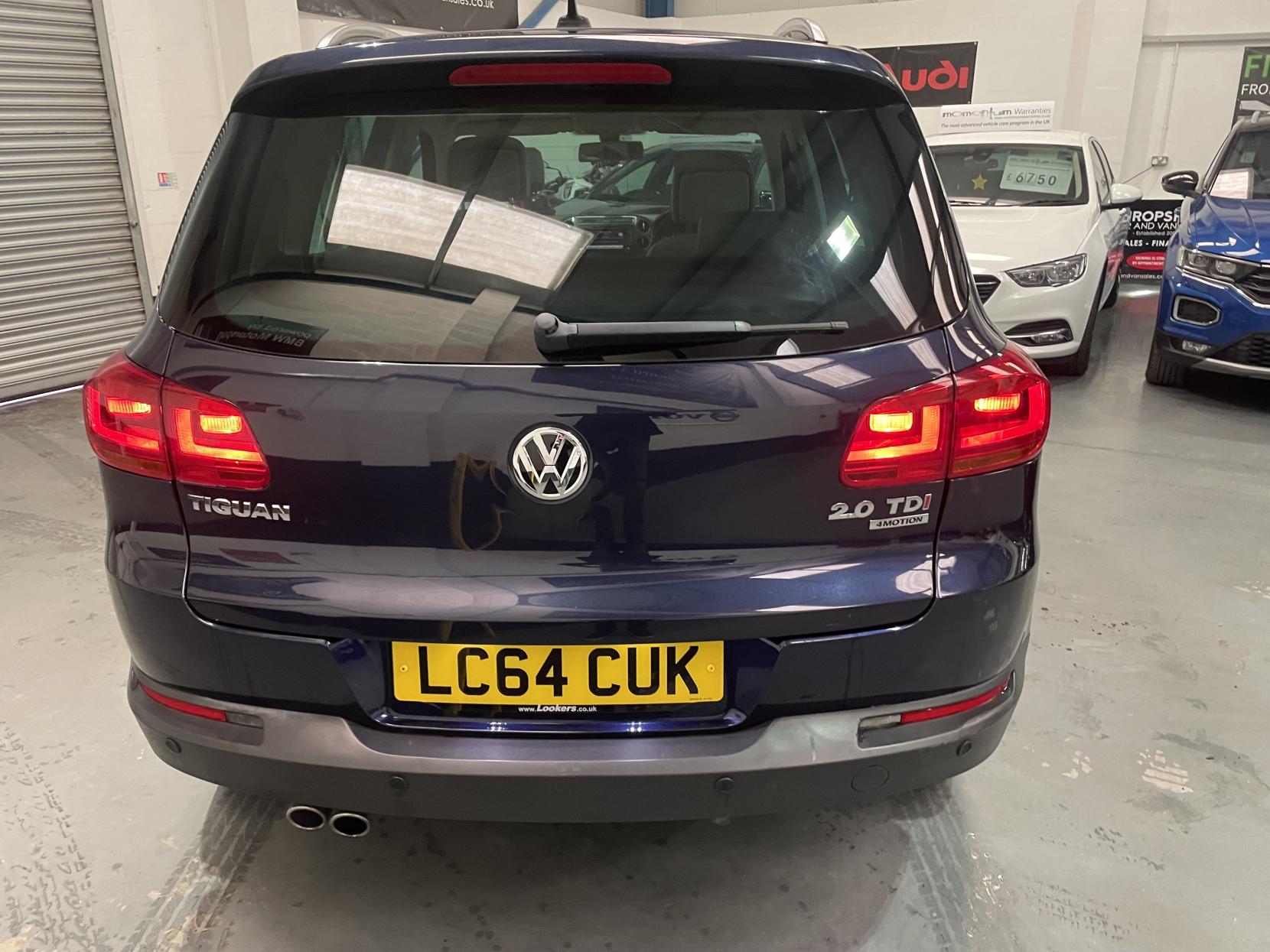 Volkswagen Tiguan 2.0 TDI BlueMotion Tech Match SUV 5dr Diesel DSG 4WD Euro 5 (s/s) (177 ps)