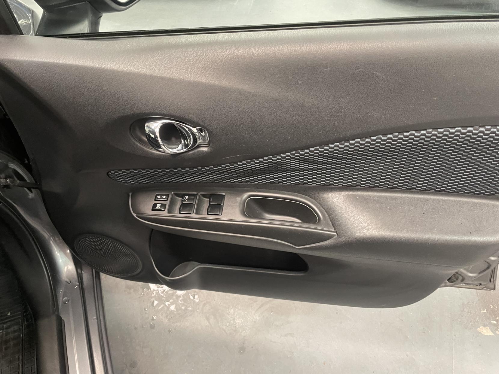 Nissan Note 1.5 dCi Acenta Premium Hatchback 5dr Diesel Manual Euro 5 (s/s) (90 ps)