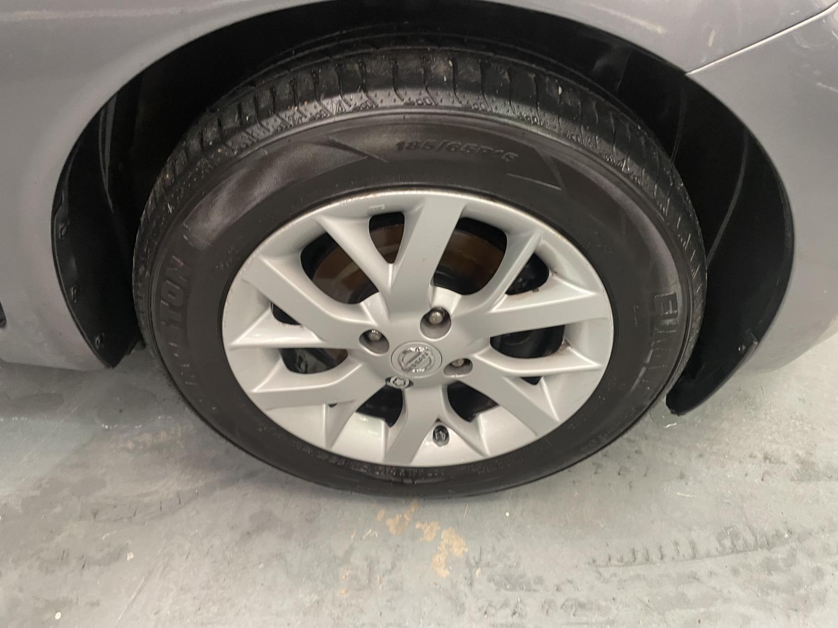 Nissan Note 1.5 dCi Acenta Premium Hatchback 5dr Diesel Manual Euro 5 (s/s) (90 ps)