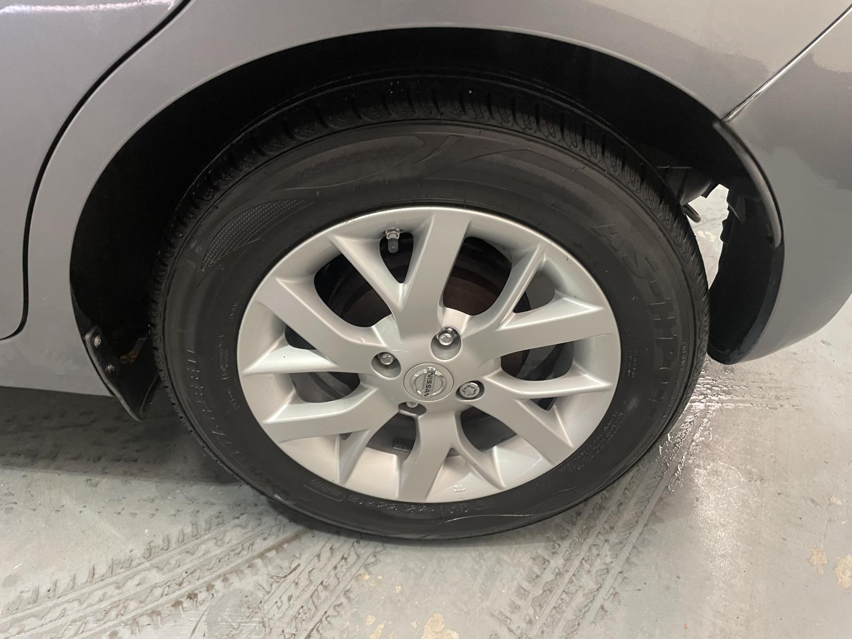 Nissan Note 1.5 dCi Acenta Premium Hatchback 5dr Diesel Manual Euro 5 (s/s) (90 ps)