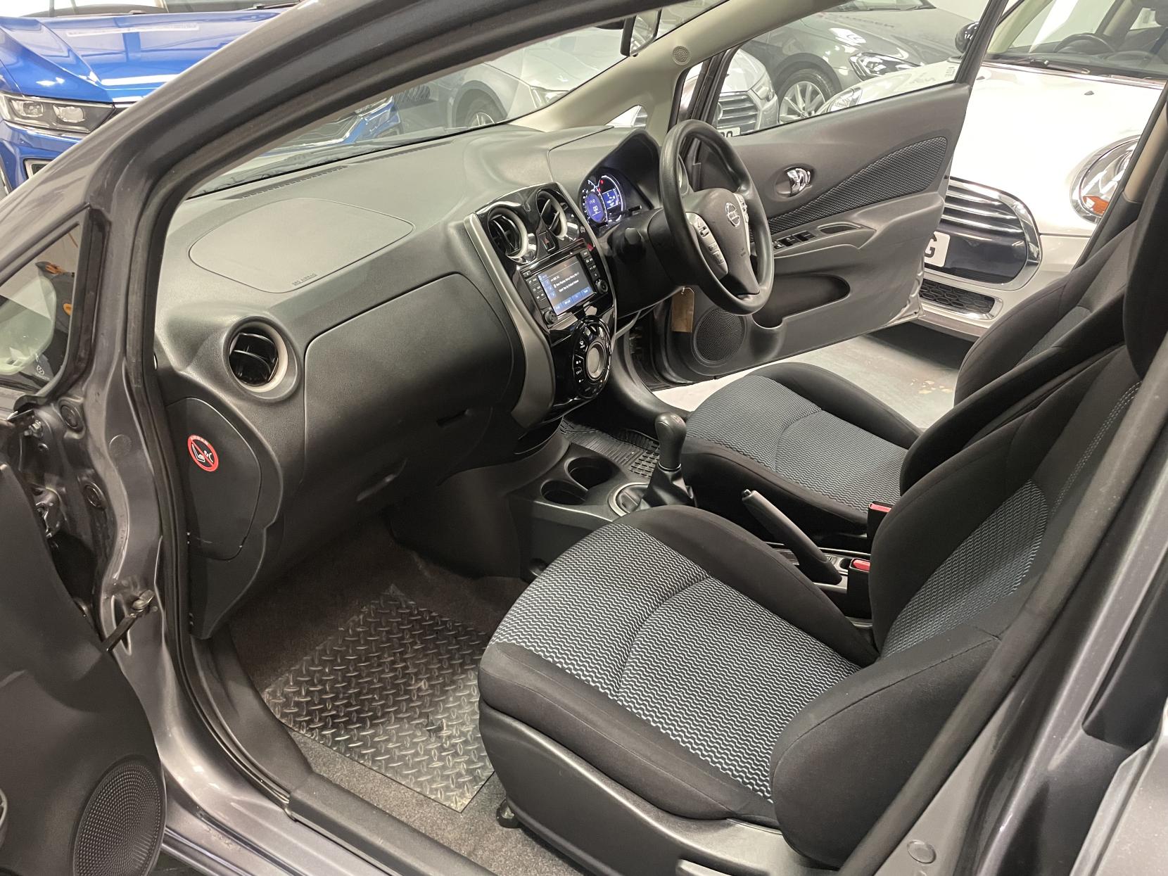 Nissan Note 1.5 dCi Acenta Premium Hatchback 5dr Diesel Manual Euro 5 (s/s) (90 ps)