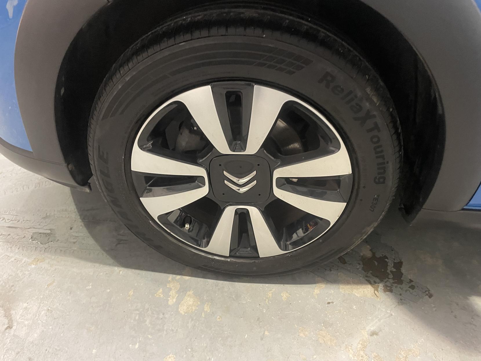 Citroen C3 1.2 PureTech Flair Hatchback 5dr Petrol Manual Euro 6 (82 ps)