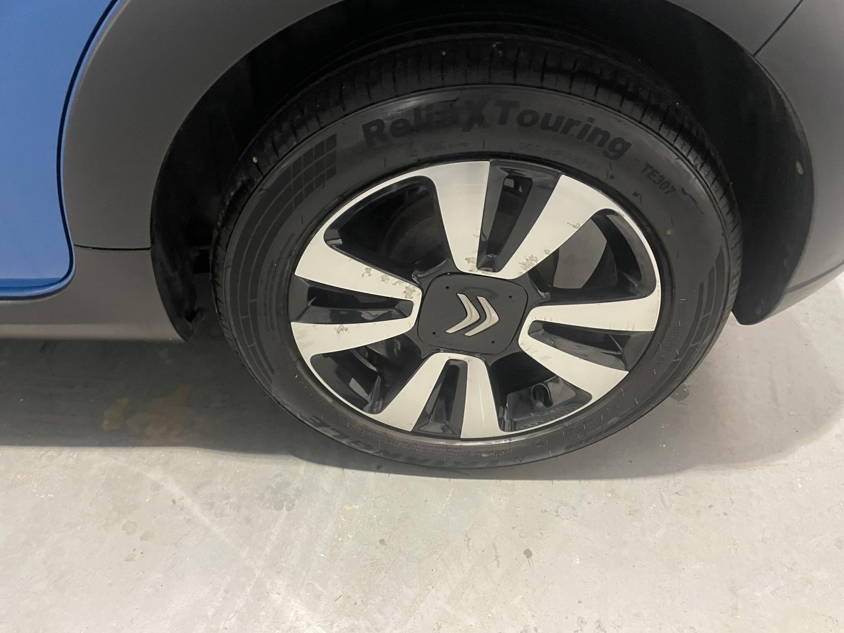 Citroen C3 1.2 PureTech Flair Hatchback 5dr Petrol Manual Euro 6 (82 ps)