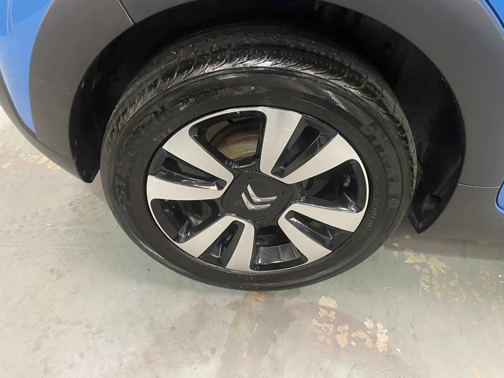 Citroen C3 1.2 PureTech Flair Hatchback 5dr Petrol Manual Euro 6 (82 ps)