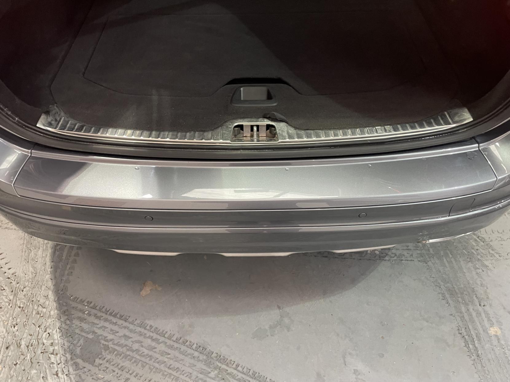 Volvo XC60 2.0 D4 SE Nav SUV 5dr Diesel Manual Euro 6 (s/s) (190 ps)