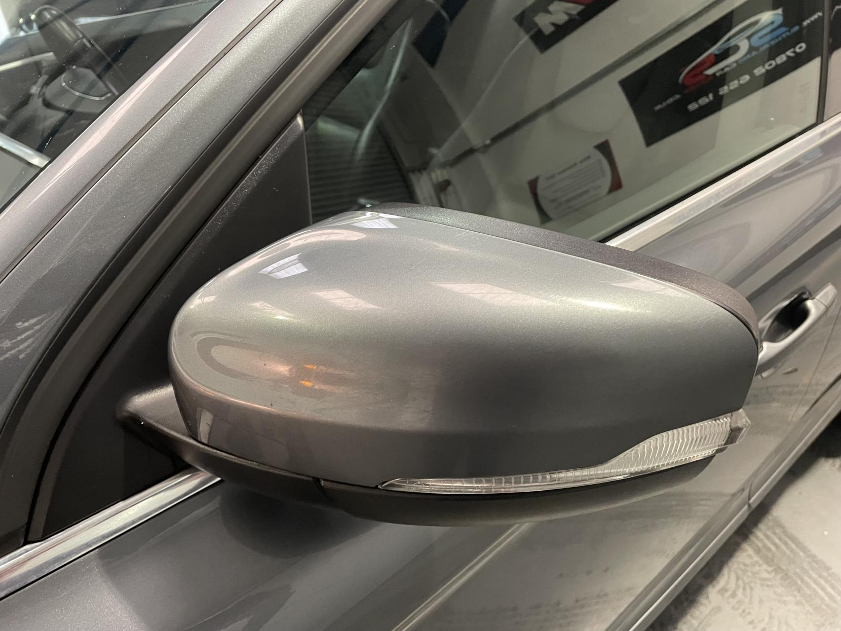 Volvo XC60 2.0 D4 SE Nav SUV 5dr Diesel Manual Euro 6 (s/s) (190 ps)