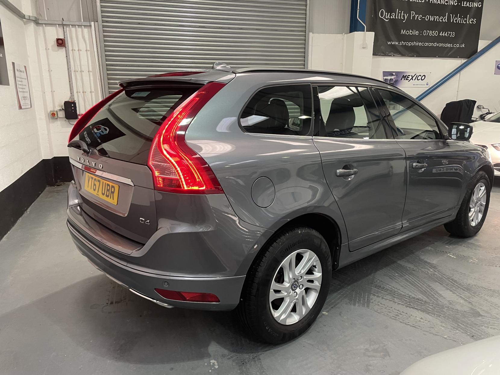 Volvo XC60 2.0 D4 SE Nav SUV 5dr Diesel Manual Euro 6 (s/s) (190 ps)