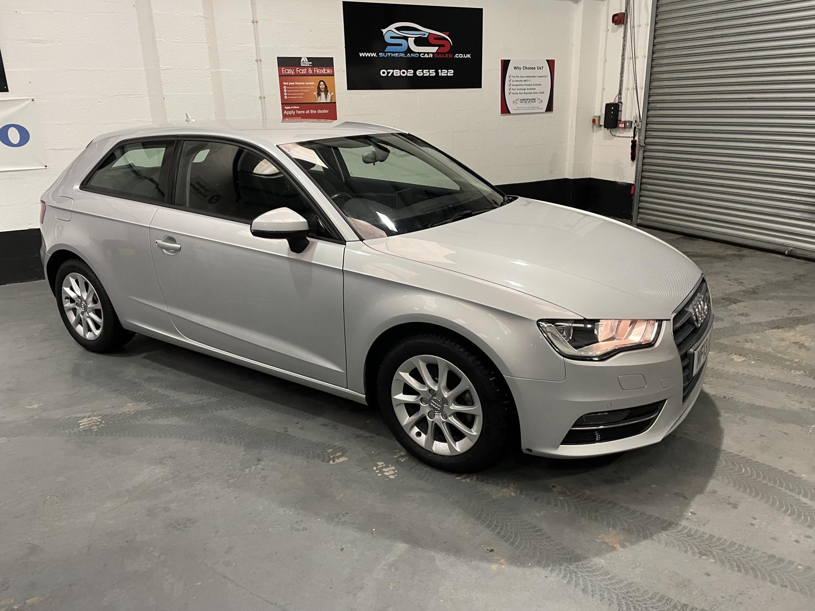 Audi A3 2.0 TDI SE Hatchback 3dr Diesel S Tronic Euro 5 (s/s) (150 ps)
