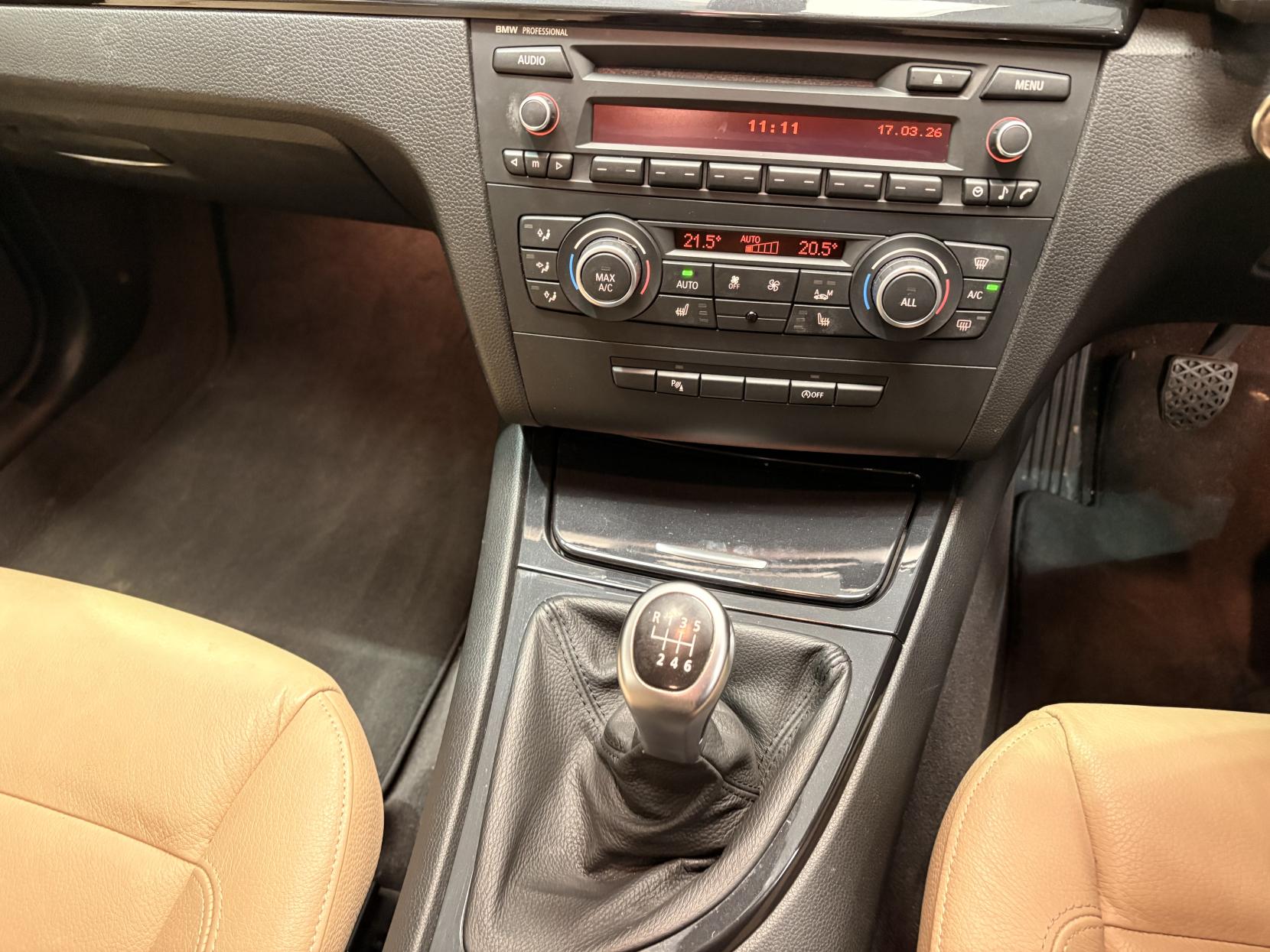 BMW 1 Series 2.0 120i SE Coupe 2dr Petrol Manual Euro 5 (s/s) (170 ps)