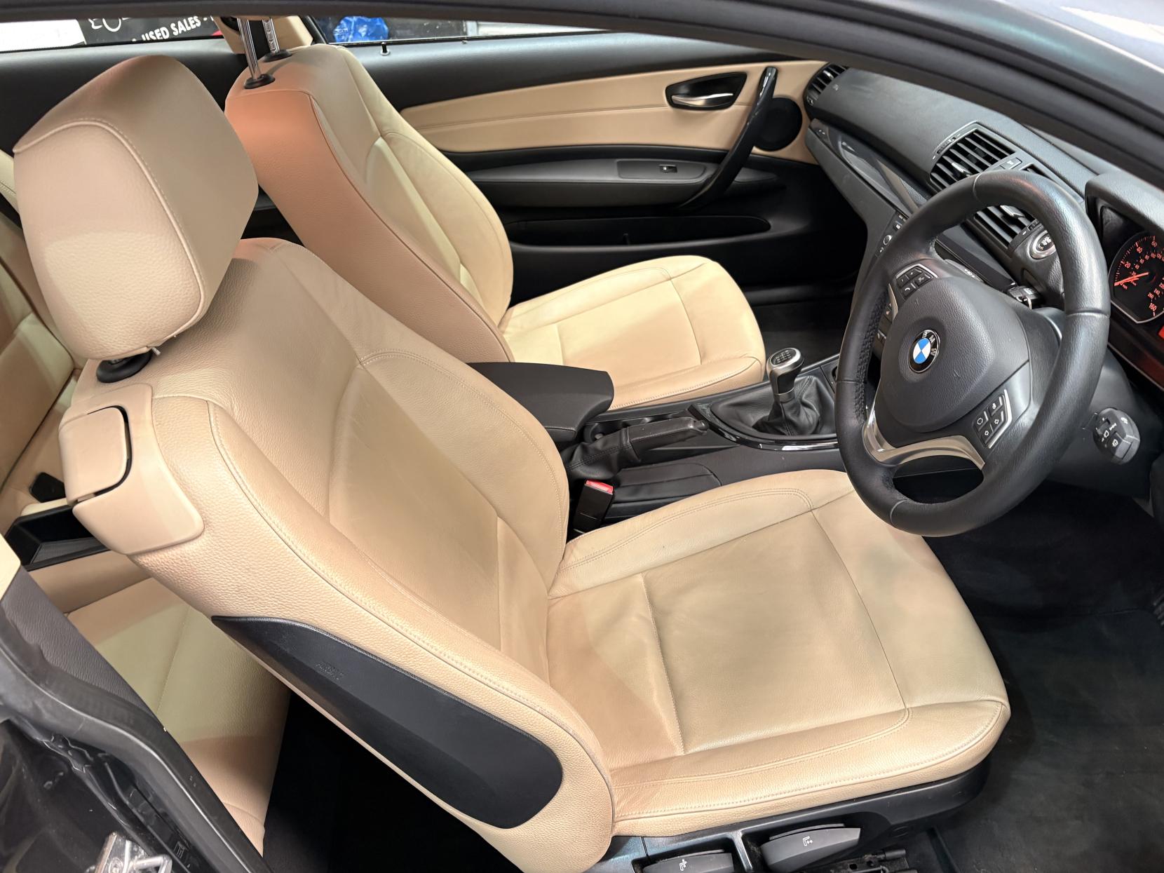 BMW 1 Series 2.0 120i SE Coupe 2dr Petrol Manual Euro 5 (s/s) (170 ps)