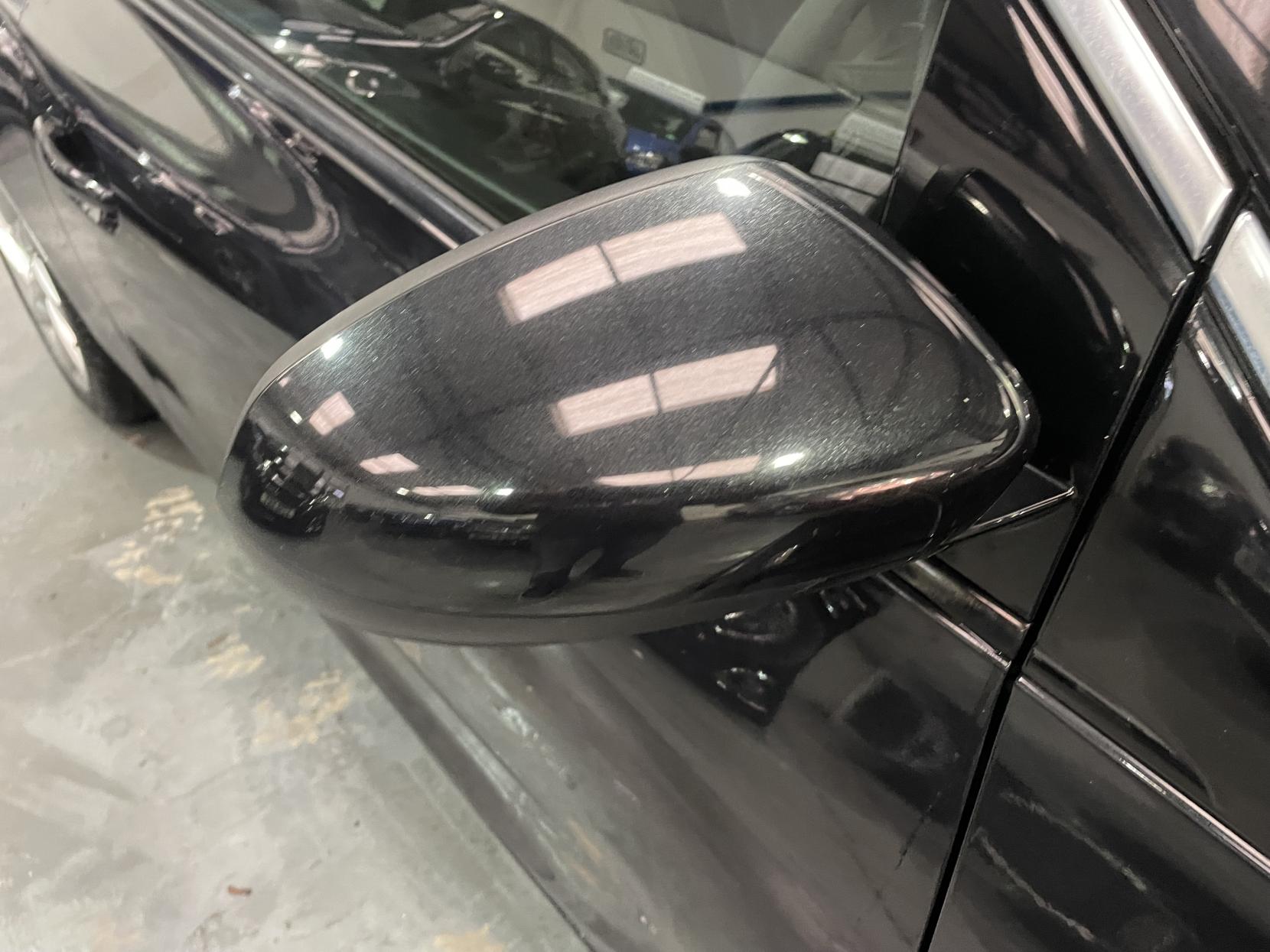 Vauxhall ADAM 1.4 16v SLAM Hatchback 3dr Petrol Manual Euro 5 (100 ps)