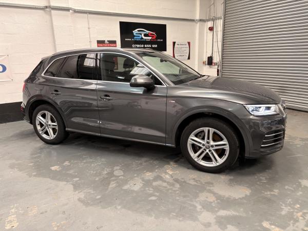 Audi Q5 2.0 TDI 40 S line SUV 5dr Diesel S Tronic quattro Euro 6 (s/s) (190 ps)