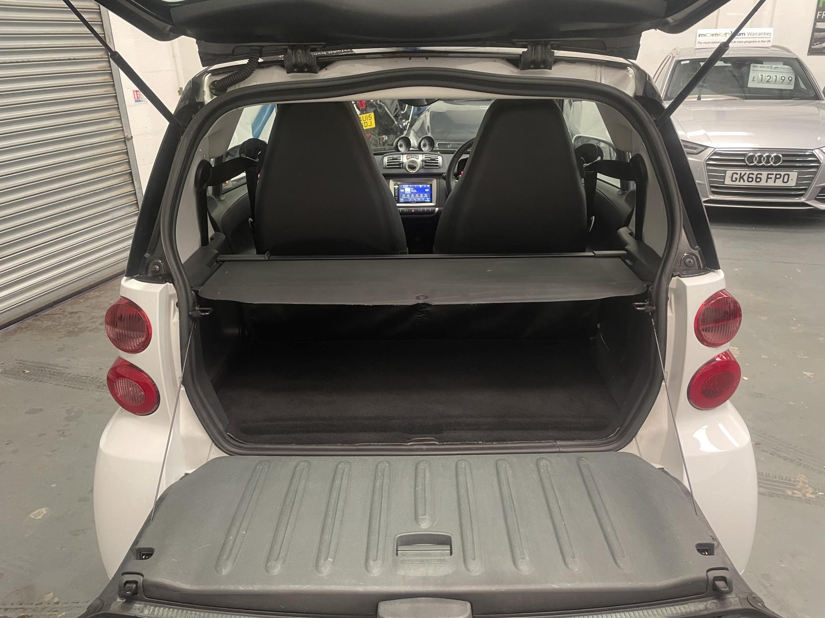 Smart fortwo 1.0 Grandstyle Coupe 2dr Petrol SoftTouch Euro 5 (84 bhp)