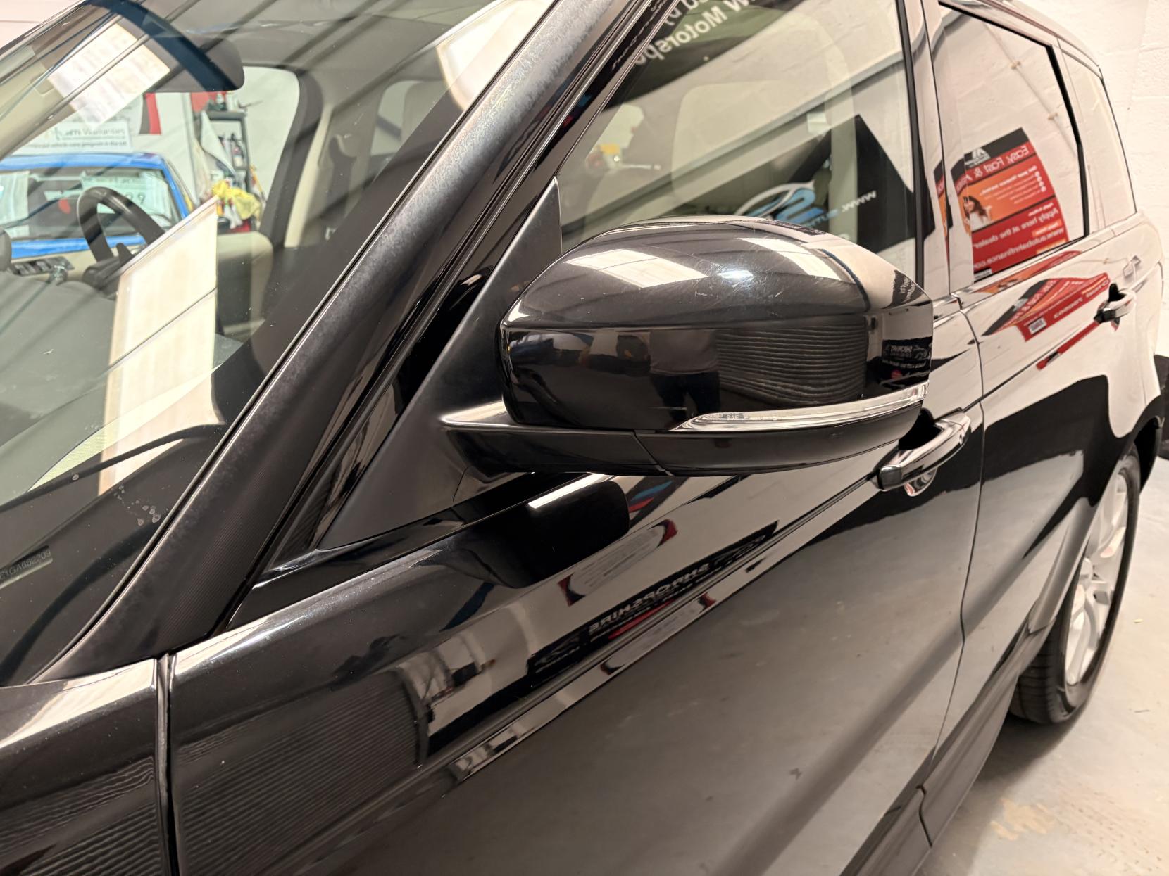 Land Rover Range Rover Sport 3.0 SD V6 HSE SUV 5dr Diesel Auto 4WD Euro 6 (s/s) (306 ps)