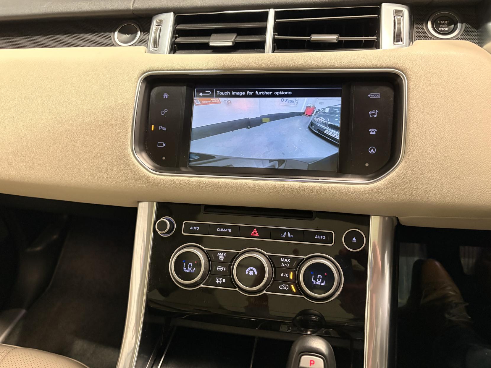 Land Rover Range Rover Sport 3.0 SD V6 HSE SUV 5dr Diesel Auto 4WD Euro 6 (s/s) (306 ps)