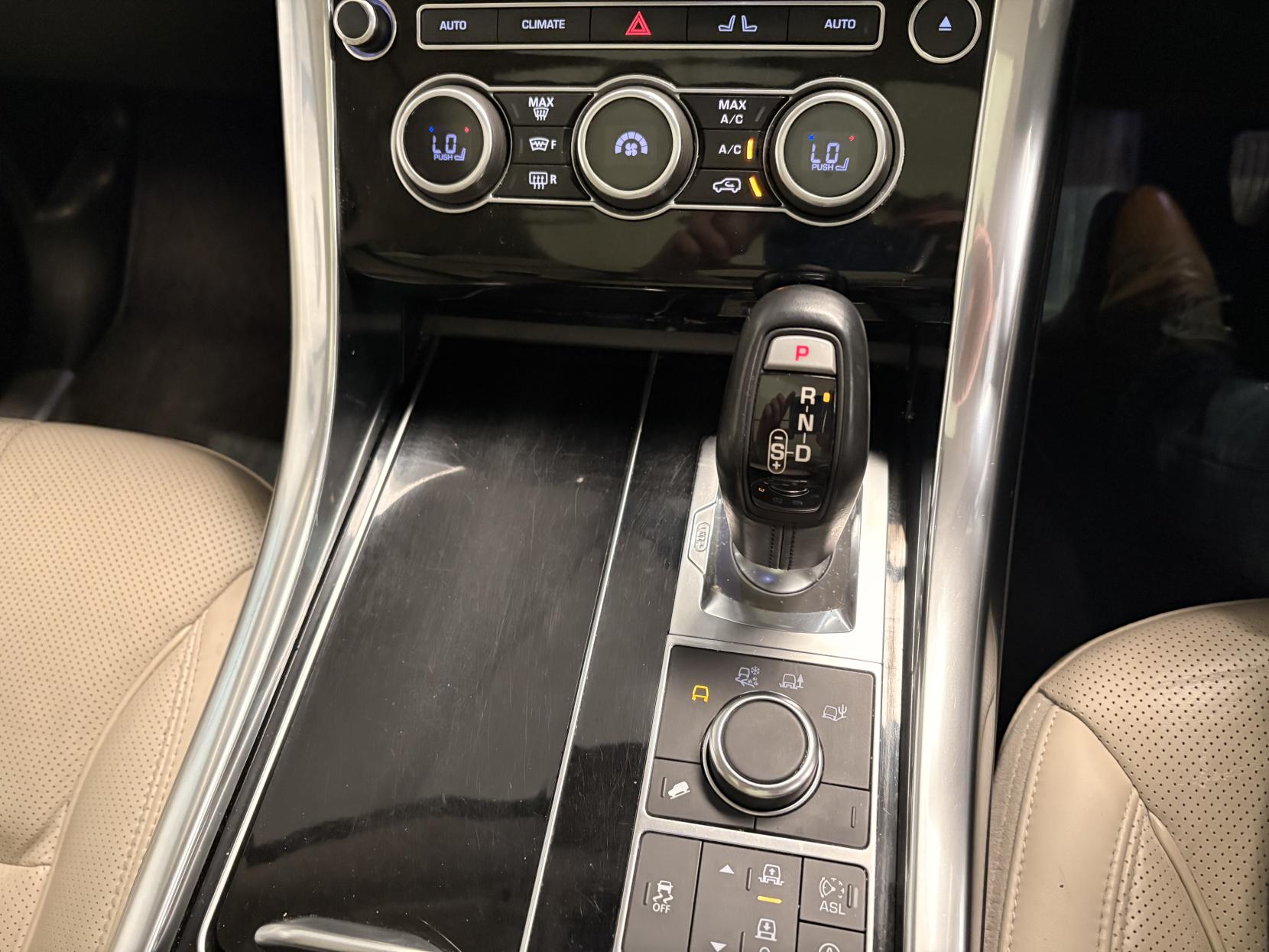 Land Rover Range Rover Sport 3.0 SD V6 HSE SUV 5dr Diesel Auto 4WD Euro 6 (s/s) (306 ps)